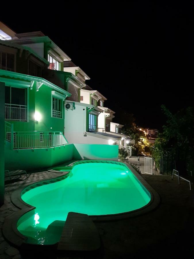 akate Apartment Les Trois-Ilets Bagian luar foto